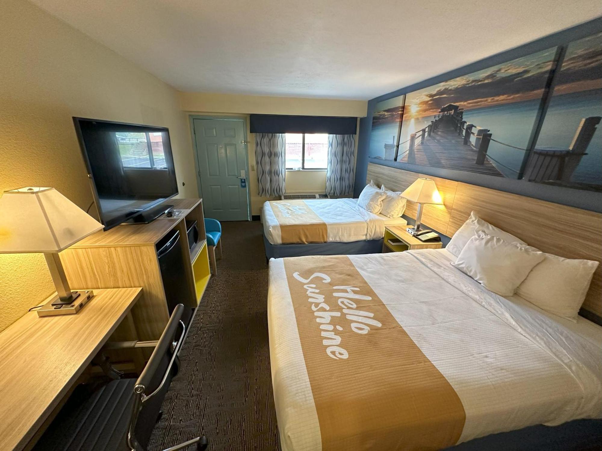 Days Inn By Wyndham Renfro Valley Mount Vernon Dış mekan fotoğraf